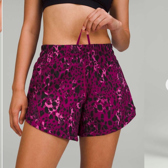 NWT Lululemon 🍋 Track That Mid-Rise Lined Short 5" inseam Cheetah Camo Size 4 - Picture 3 of 13